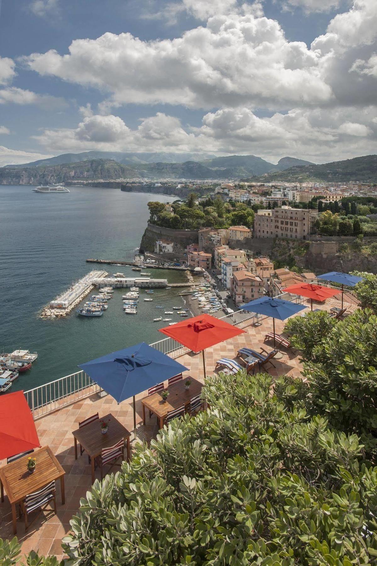 Maison La Minervetta Sorrento Esterno foto